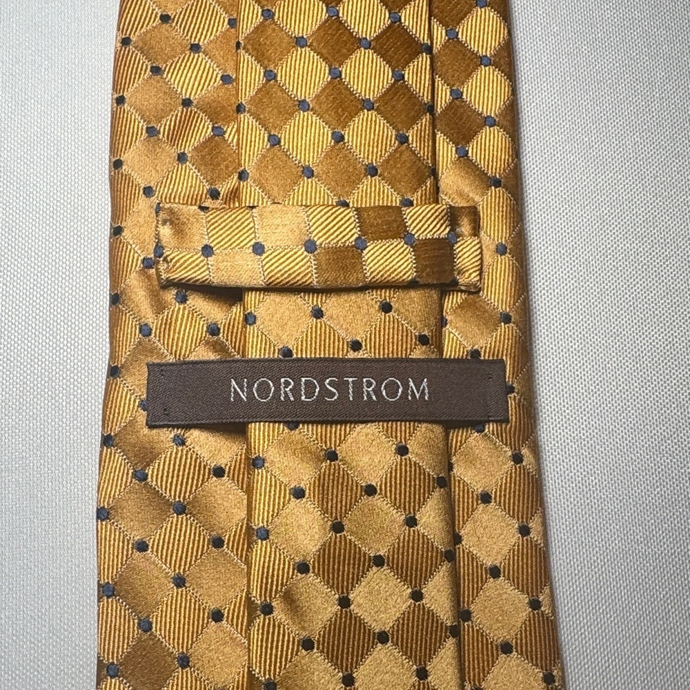 Nordstrom Yellow and Black Geometric Silk Tie